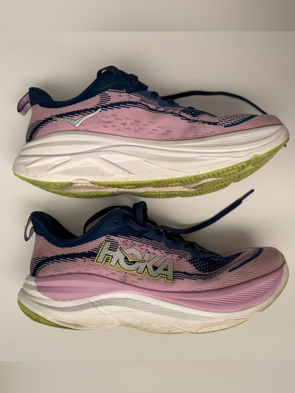 Hoka Skyflow Midnight / Pink Twilight Size 9 - Picture 3 of 7